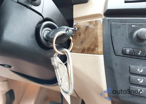 2008 BMW X3 3.0Si z USA, uszkodzony, nr VIN WBXPC93468WJ15397